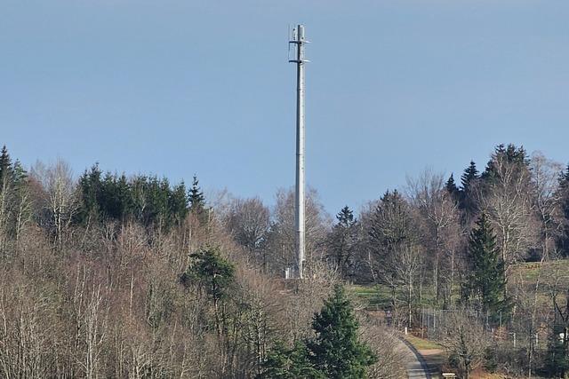 Beide Mobilfunkmasten im Zeller Bergland sind nun in Betrieb