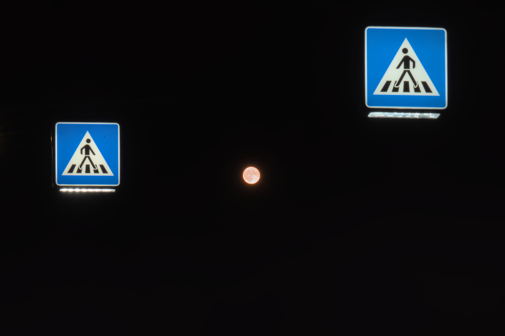 Erdbeermond in der Nacht von Mittwoch auf Donnerstag in Degerfelden. Foto von r.marco.o