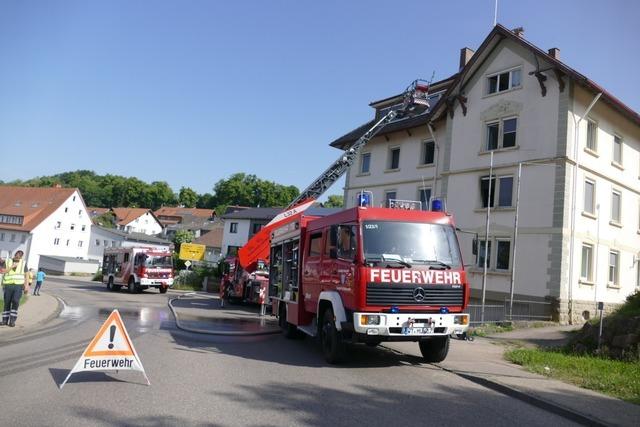 Groeinsatz der Wehr im Polizeigebude