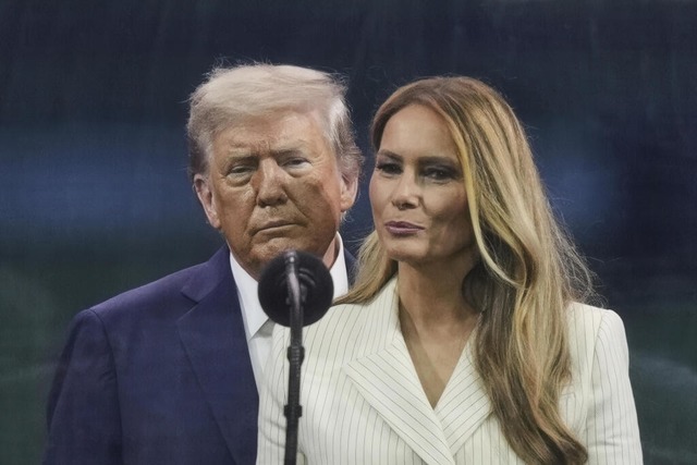 US-Prsident Donald Trump und First La...s 250-jhrigen Bestehens des US-Heeres  | Foto: Julia Demaree Nikhinson (dpa)