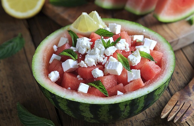 Salat aus Melone und Feta  | Foto: Juefrateam (stock.adobe.com)
