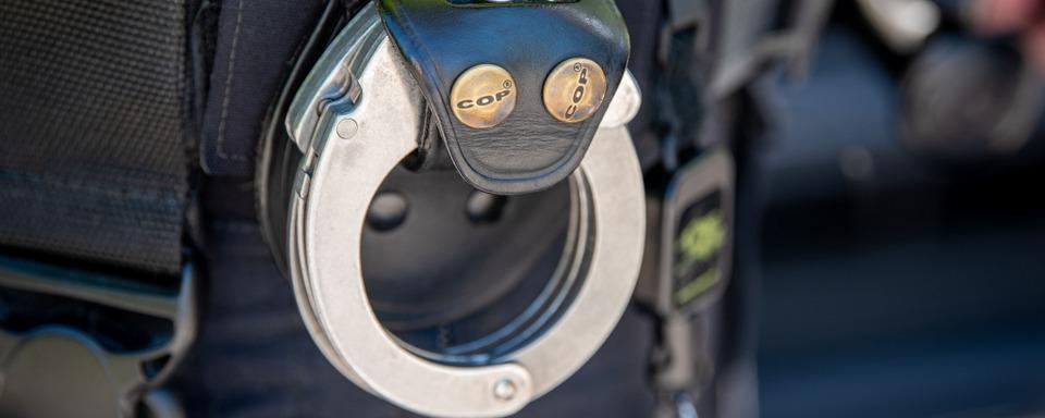 Polizei nimmt gesuchten Mann an Neuenburger Grenze fest