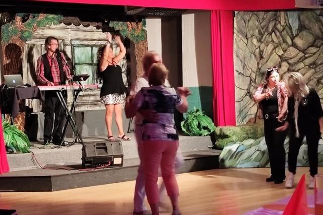 Tanzabend mit dem Duo Hofftastik - Tanzabend im Hauptmannsklub 103,5