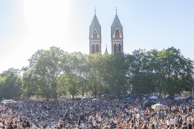 Am Samstag ist wieder CSD in Freiburg und damit auch viele Partys. | Foto: Janos Ruf Am Samstag ist wieder CSD in Freiburg und damit auch viele Partys. | Foto: Janos Ruf