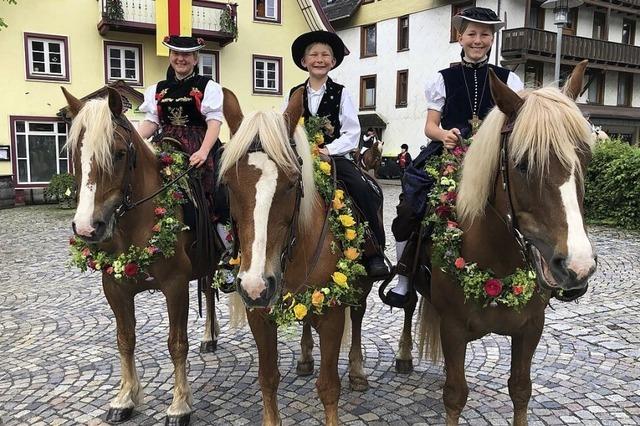 Das Eulogius-Fest wird in Lenzkirch mit Reiterprozession gefeiert.