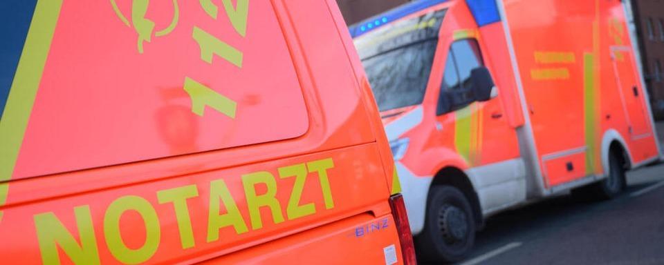 Unfall mit Leichtverletzten wegen Sekundenschlaf am Steuer?