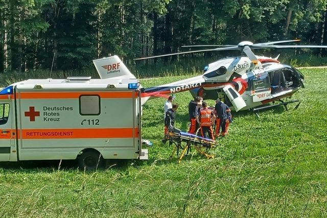 Motorradfahrer nach Frontalunfall mit Bus nahe Wutachmhle in Lebensgefahr