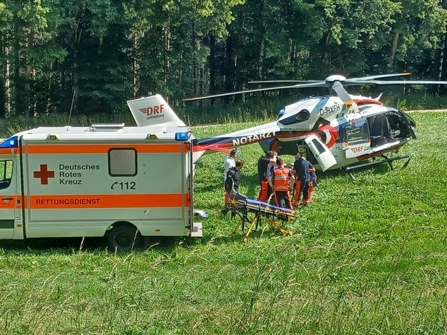 Wegen seiner lebensbedrohlichen Verlet...illingen-Schwenningen geflogen werden. | Foto: Ingrid Mann Wegen seiner lebensbedrohlichen Verlet...illingen-Schwenningen geflogen werden. | Foto: Ingrid Mann