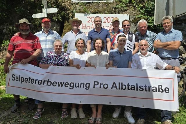 Engagement im Albtal zeigt Wirkung: Brgerinitiative macht Druck fr die  Straenwiedererffnung