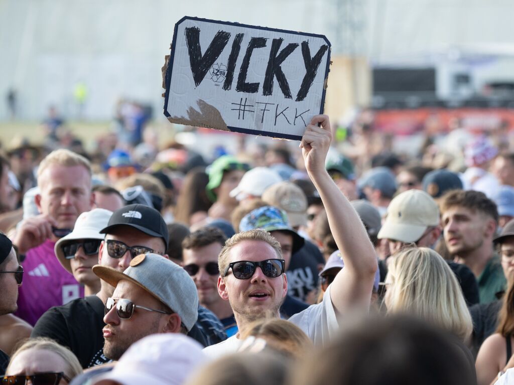 Vicky - der erste Act beim Southside 2025 Vicky - der erste Act beim Southside 2025