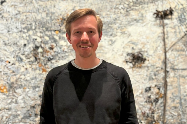 Der Komponist Leonard Kner arbeitet an Film, Serie - und einem Staatsauftrag