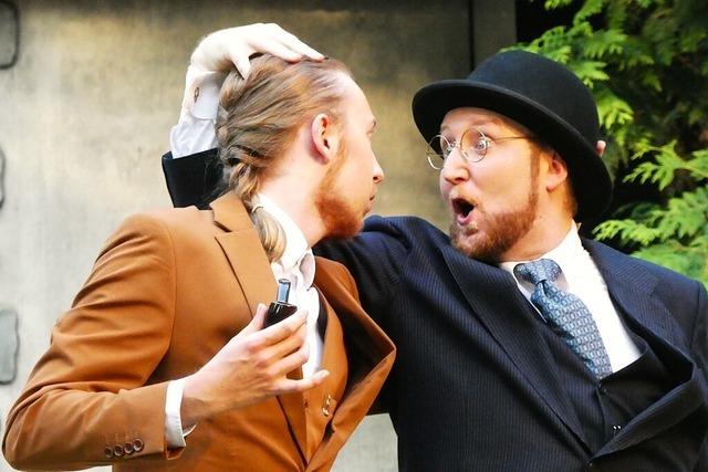 Sherlock Holmes lst Rtsel im Emmendinger Theater im Steinbruch