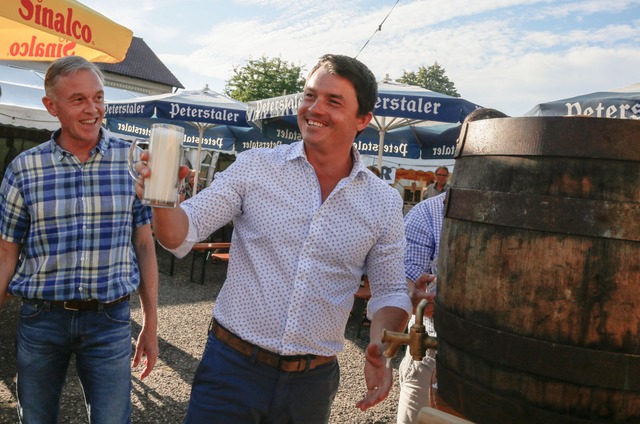 Das eigens gebraute Bier von Braumeist...m Jahr beim Bockbierfest nicht fehlen. | Foto: Sandra Decoux Das eigens gebraute Bier von Braumeist...m Jahr beim Bockbierfest nicht fehlen. | Foto: Sandra Decoux