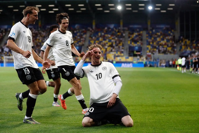 Mal wieder trifft Nick Woltemade fr die U21.  | Foto: Branislav Racko (dpa)