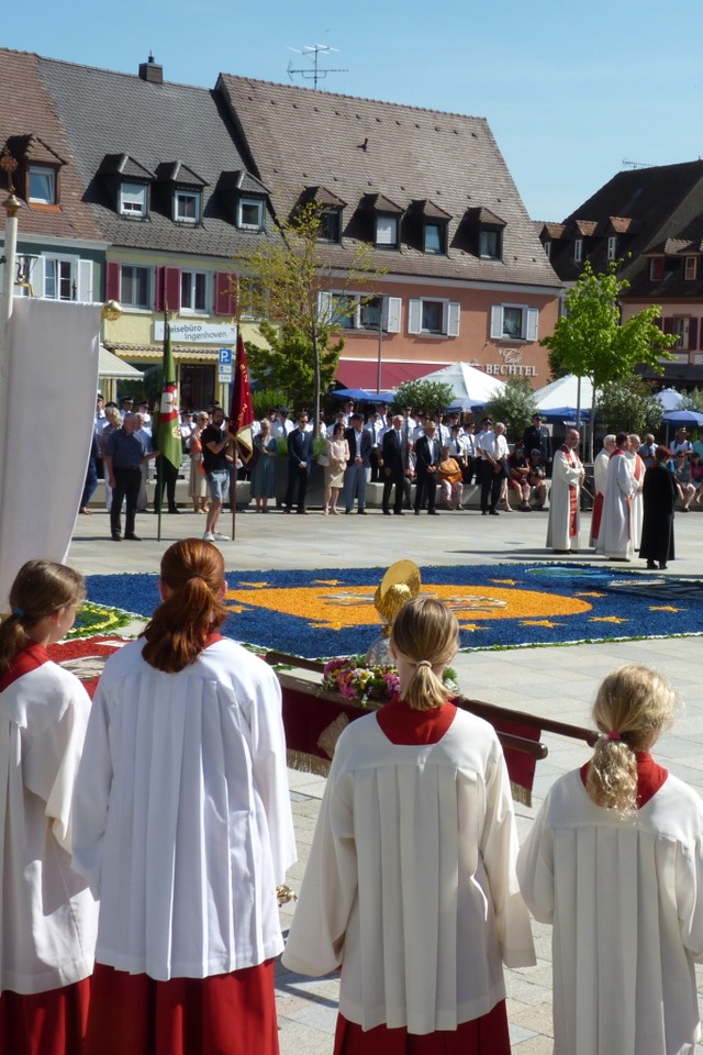 Auf dem Marktplatz  | Foto: Dirk Sattelberger
