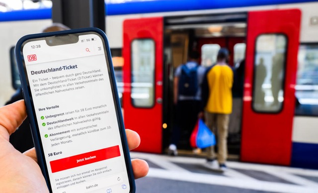Beim Deutschlandticket gibt es viel Betrug. Das soll sich ändern. | Foto: Julian Stratenschulte (dpa) Beim Deutschlandticket gibt es viel Betrug. Das soll sich ändern. | Foto: Julian Stratenschulte (dpa)