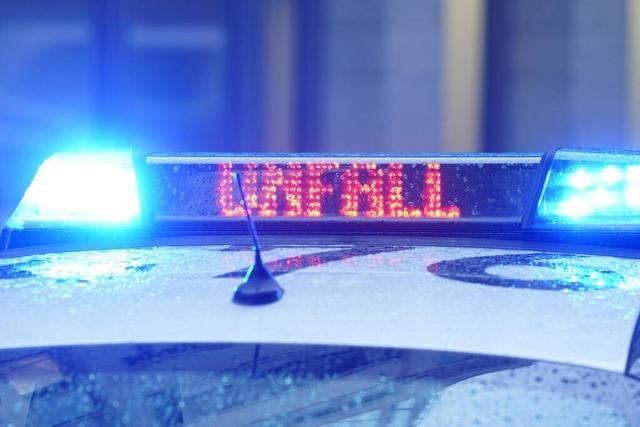 Motorradfahrer stirbt nach Unfall auf der A98 vor dem Brgerwaldtunnel bei Waldshut-Tiengen