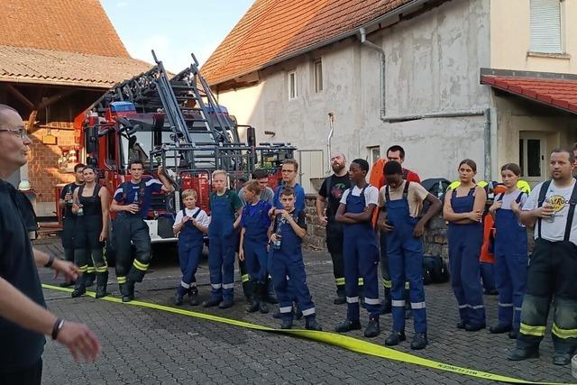 Kandertals Wehren feiern ihren Nachwuchs:"Feuerwehr, das ist Dienst am Bürger"