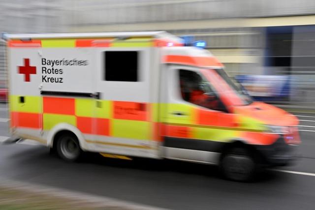 Radfahrerin nach Unfall im Neuenburger Stadtkern schwerer verletzt