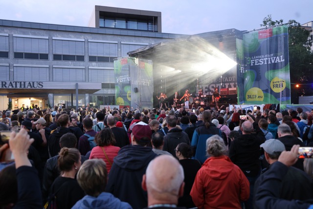 Auch 2025 werden wieder viele tausend ...en zum 3LSF in Weil am Rhein erwartet. | Foto: Oliver Welti Auch 2025 werden wieder viele tausend ...en zum 3LSF in Weil am Rhein erwartet. | Foto: Oliver Welti