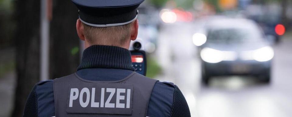 69 Stundenkilometer zu schnell in der 50er-Zone: Raser in Rhina droht hohe Strafe