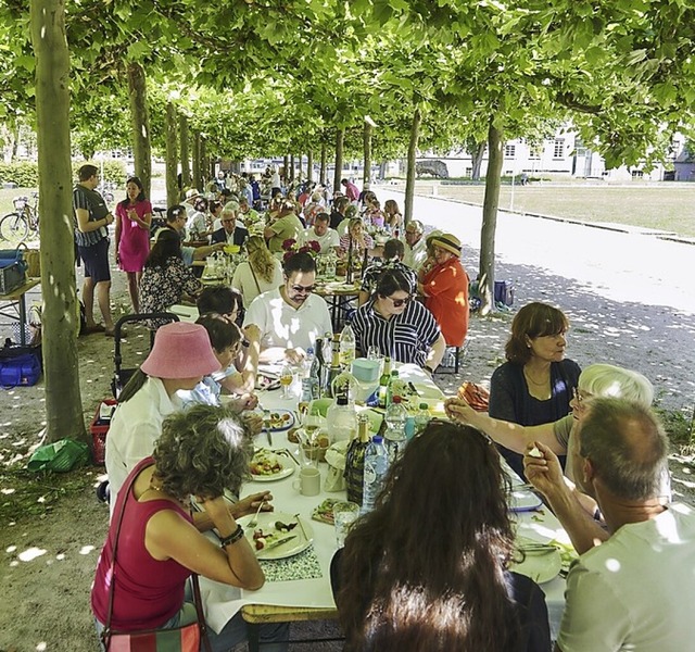 Picknick unter den Platanen | Foto: Daniel Godde Picknick unter den Platanen | Foto: Daniel Godde