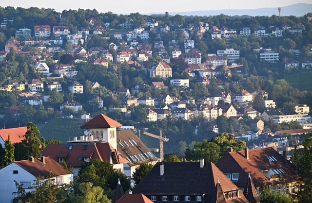 Auch in der Landeshauptstadt Stuttgart sind Mietwohnungen rar. | Foto: Bernd Weißbrod (dpa) Auch in der Landeshauptstadt Stuttgart sind Mietwohnungen rar. | Foto: Bernd Weißbrod (dpa)