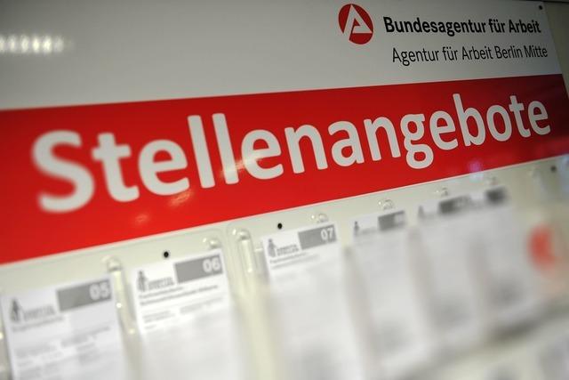 Über drei Millionen Arbeitslose im Sommer erwartet