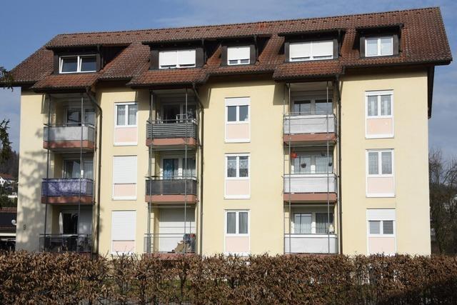 Anschlussunterbringung in Steinen: "Wir stehen mit dem Rcken zur Wand"