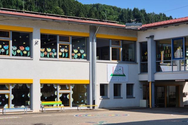 Zu viele Schler – Grundschulkinder in Winden mssen mglicherweise auf Container ausweichen
