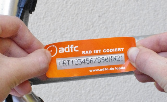 Solch einen Aufkleber erhalten Fahrräder, die vom ADFC codiert werden. | Foto: ADFC Solch einen Aufkleber erhalten Fahrräder, die vom ADFC codiert werden. | Foto: ADFC