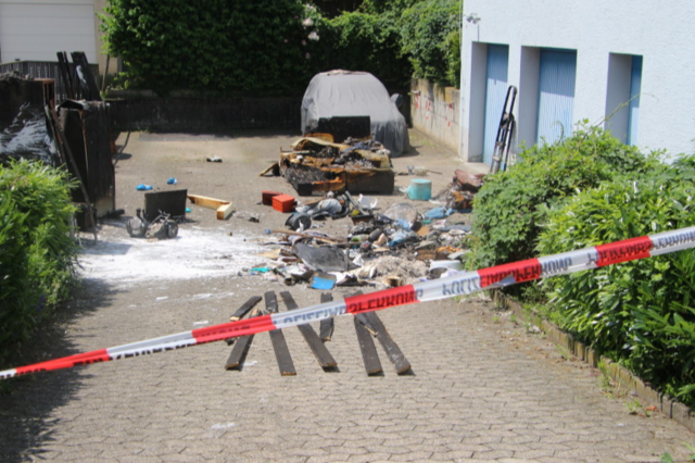 Btzinger Wohnhausbrand: Vorerst kehrt nur ein Teil der Bewohner zurck