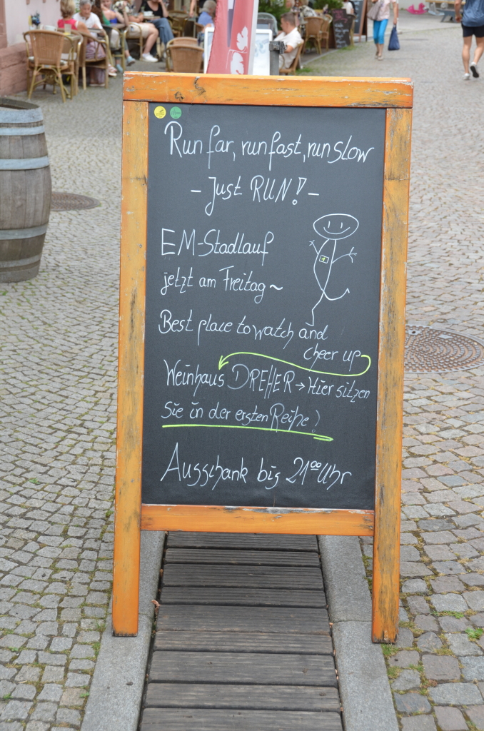 In der ersten Reihe sitzen und genießen. In der ersten Reihe sitzen und genießen.