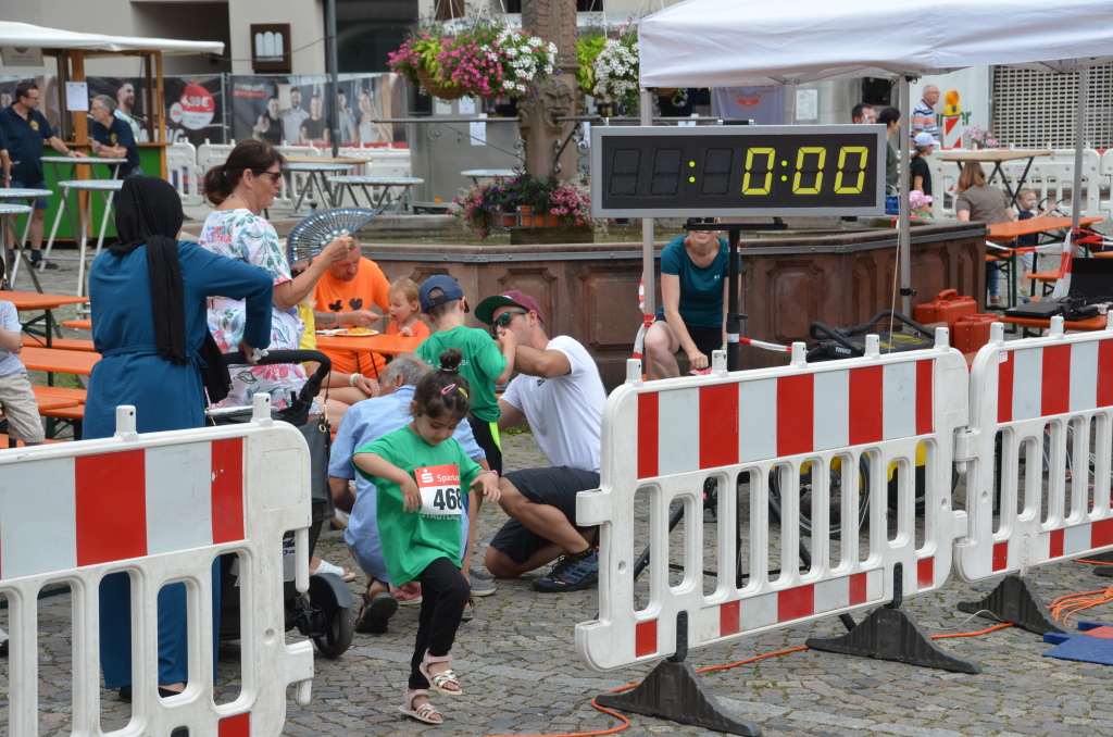 Gleich geht es los. Gleich geht es los.