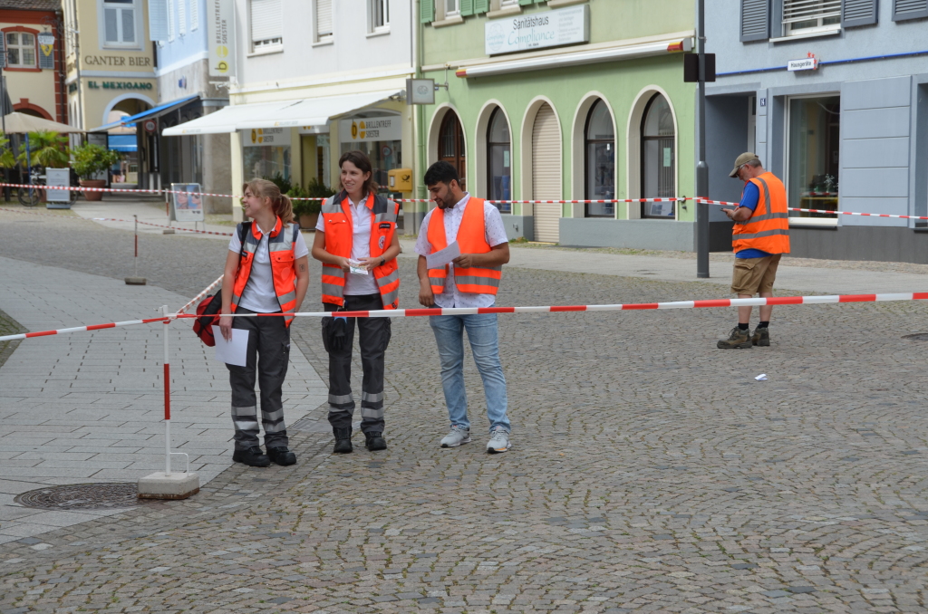 Das DRK ist für alle Fälle im Einsatz. Das DRK ist für alle Fälle im Einsatz.
