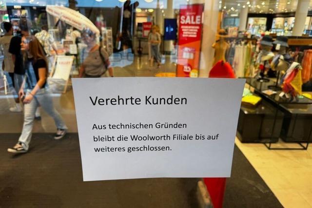 Deckeneinsturz bei Woolworth in Freiburg – Mitarbeiterin leicht verletzt
