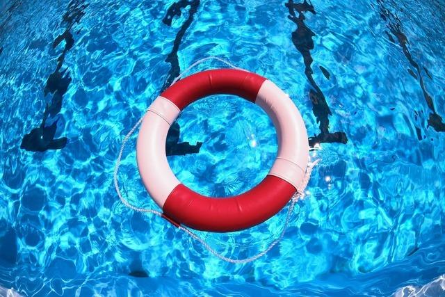 Siebenjährige geht unter - Eltern bekommen nichts mit