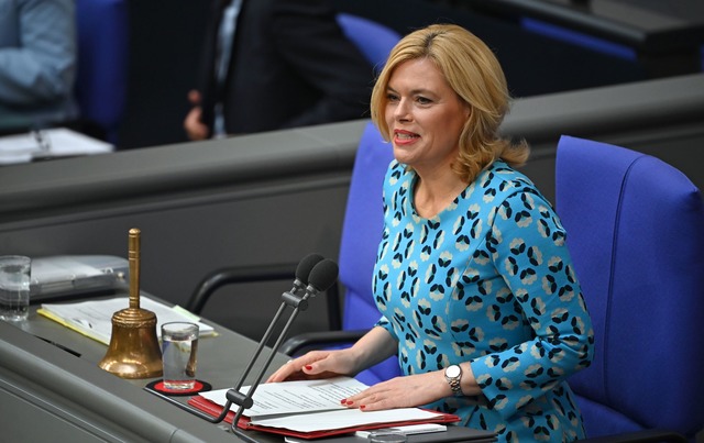 Bundestagspr&auml;sidentin Kl&ouml;ckn...ung zur Neutralit&auml;t. (Archivbild)  | Foto: Katharina Kausche/dpa