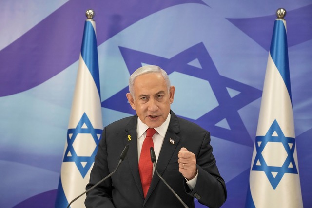 Israels Regierungschef steht unter Dru...iseln zur&uuml;ckzuholen. (Archivbild)  | Foto: Maya Alleruzzo/AP/dpa
