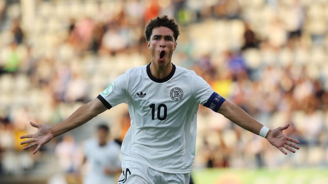 Noah Darvic im Trikot der deutschen U-19-Nationalmannschaft | Foto: Stefan Constantin (dpa) Noah Darvic im Trikot der deutschen U-19-Nationalmannschaft | Foto: Stefan Constantin (dpa)