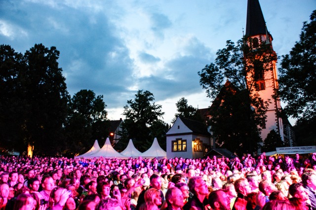 Musikfestivals sind auf dem Schlossplatz beliebt. | Foto: Hans-Jürgen Truöl Musikfestivals sind auf dem Schlossplatz beliebt. | Foto: Hans-Jürgen Truöl