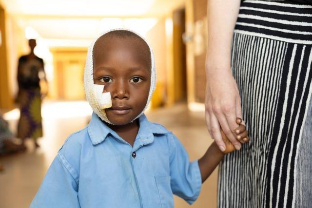 Neues Spital der Stiftung Burundikids Schweiz nun in lokaler Hand in Kajaga