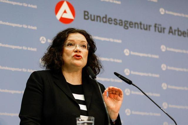 Mit einer Wende am Arbeitsmarkt rechnen Experten erst zum Sommer 2026