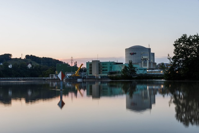 Wegen warmen Flusswassers ist das Schw...eils abgeschaltet worden. (Archivfoto) | Foto: Philipp von Ditfurth/dpa Wegen warmen Flusswassers ist das Schw...eils abgeschaltet worden. (Archivfoto) | Foto: Philipp von Ditfurth/dpa