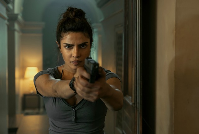 Priyanka Chopra Jonas spielt Agentin Noel Bisset.  | Foto: Amazon MGM Studios/Prime Video/dpa