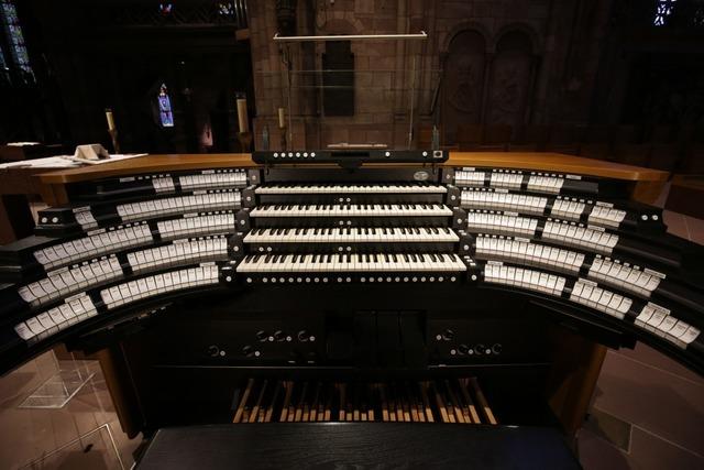 Top-Organist Jonathan Scott begeistert beim Mnsterorgelkonzert