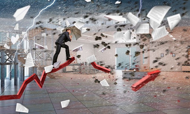 Wechseln oder bleiben? Gerade in Krise...te man diese Entscheidung gut abwgen.  | Foto: Sergey Nivens (adobe.stock.com)