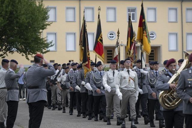 Die Deutsch-Franzsische Brigade Mllheim musste jahrzehntelang auf eine eigene Fahne warten