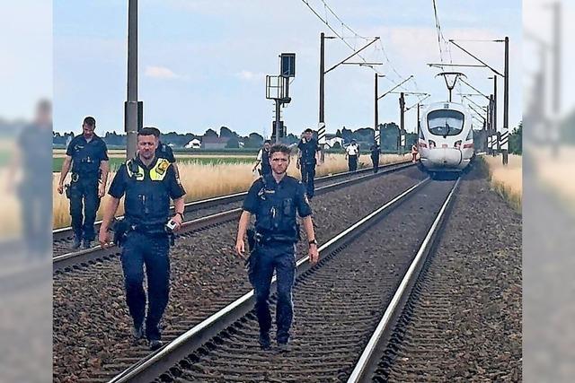 Syrer verletzt Landsleute im ICE