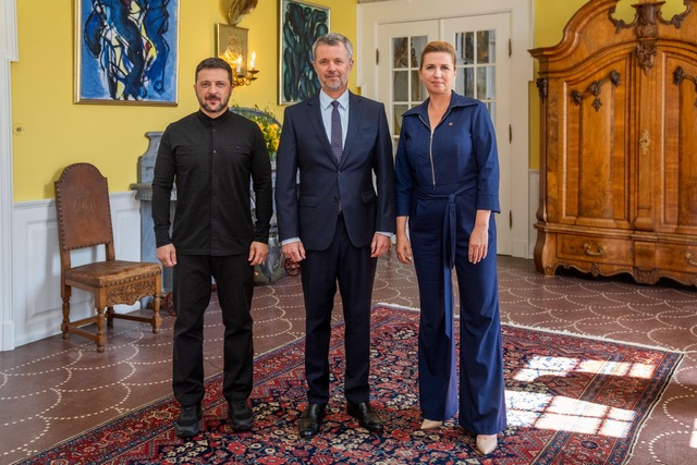 D&auml;nemarks Ministerpr&auml;sidenti...ederiksen sieht die EU in der Pflicht.  | Foto: Ida Marie Odgaard/Ritzau Scanpix/AP/dpa